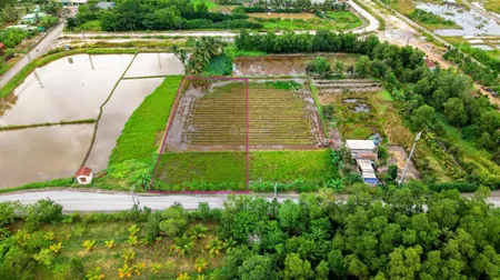 Bán lô đất ngang 27.9m, cách siêu dự án swanbay, bán đảo tự nhiện, biệt lập