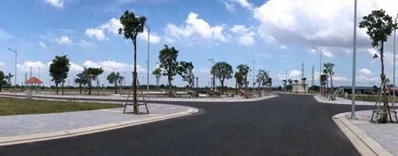 Bán gấp 5 nền đất nằm trên đường vào Sân Bay Quốc Tế Long Thành, giá 1tỷ4, SHR