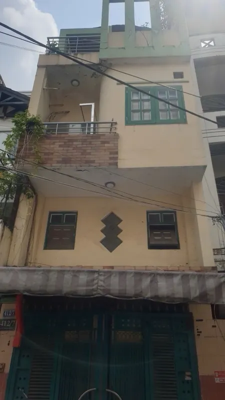 Bán nhà 64m² - 4 Tầng, Hẻm 8m , giá 8.4 tỷ Phường Tân Phú