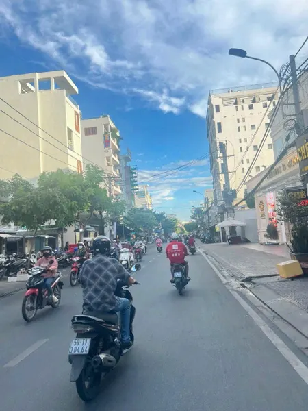 Bán nhà 250.5m² ngang 16m giá 18.5 tỷ Phường Tân Thuận 0942.18.38.68