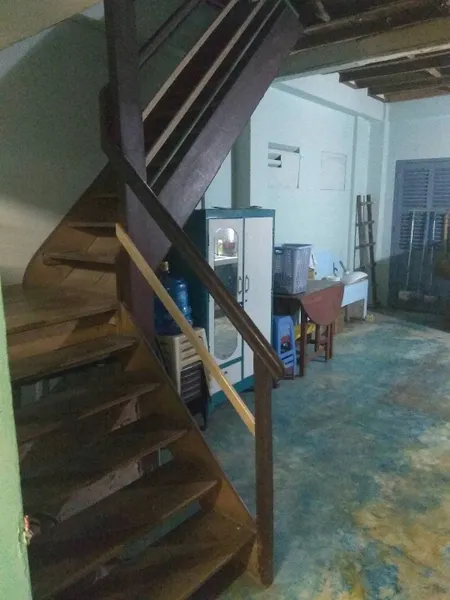 Mặt tiền đường nhựa đang cho thuê 10tr/1 tháng có nhà cấp 4 giá rẽ nhất khu vực