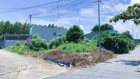 Bán lô đất 2mt Đường Hắc Lăng. Xã tam phước. Có 161m thổ cư