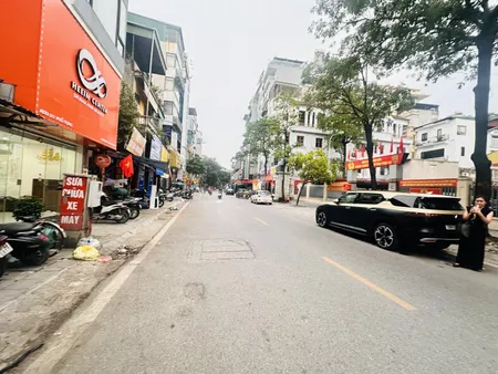 Bán nhà Cấp 4 Mặt phố Vọng 37/70m² ngang 3.7m giá 18 tỷ Phường Bạch Mai (LH: Zalo 0862299066)