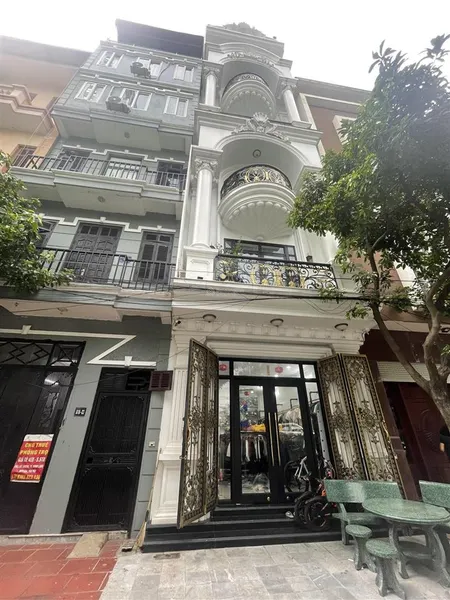 [giảm 1.2 tỷ] hàm nghi 55m2 21 tỷ 5 tầng 3 ô tô tránh vỉa hè rộng dân trí cao