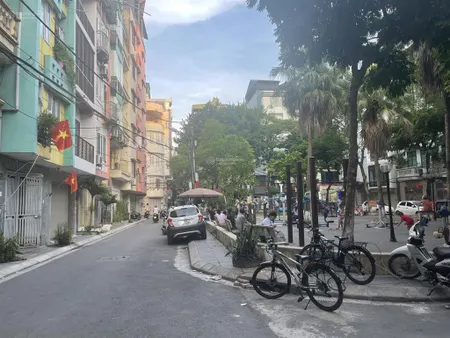 Mặt ngõ kinh doanh vỉa hè ngõ 124 hoàng ngân to view công viên, thang máy, 72m2 x 6t, mt 4.2m
