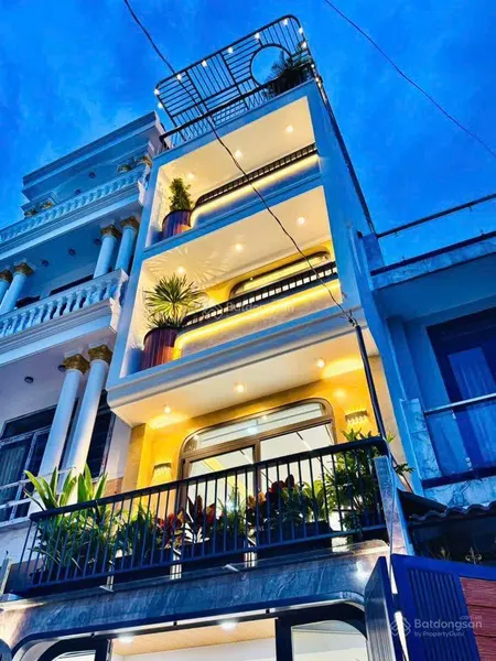 Bán nhà siêu phẩm luxury xây mới, đường hẻm ô tô xe tải, xe hơi vào nhà lê đức thọ, an hội
