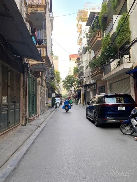 Bán nhà hoàng văn thái dt 55m2 dân xây chắc chắn ngõ rộng thoáng, ô tô đỗ giá mềm