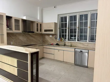BDS HVL CG. BIỆT THỰ 3 TẦNG 300m2 NGANG 15x20. MẶT TIỀN DIỆP MINH TUYỀN PHƯỚC LONG B, Q9. GIÁ 34tỷ THƯƠNG LƯỢNG.