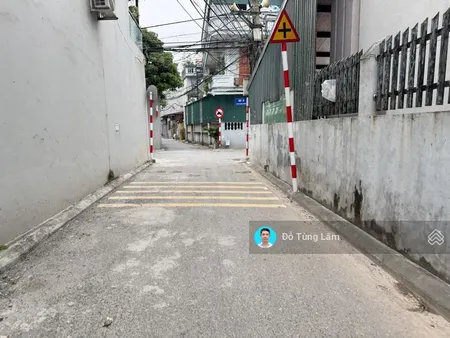 Bán 105m2 đất đẹp giang biên. ngõ thông ô tô, khổ đất vuông đẹp, tiện ích đầy đủ, sổ đỏ sẵn