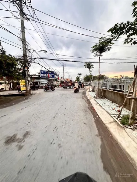 Bán đất thạnh lộc 15 hẻm xe hơi ngã tư ga quận 12