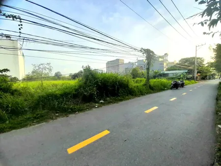 Bán đất thổ cư mặt tiền kinh doanh gần đường Lò Lu và khu đô thị Đông Tăng Long Quận 9