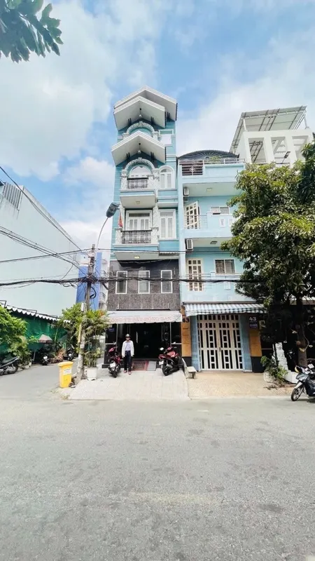 MẶT TIỀN KHU TÊN LỬA 72m2 5TẦNG MỚI ĐẸP KINH DOANH ĐỈNH - 5 PHÚT ĐẾN AEON MALL  - NỘI THẤT CAO CẤP - CẠNH CÔNG VIÊN - ĐƯỜNG 12M CÓ LỀ  - CHỈ NHỈNH 12 TỶ TL 