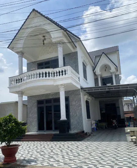 Bán nhà 3000m² ngang 50m giá 30 tỷ Phường Bình Dương
