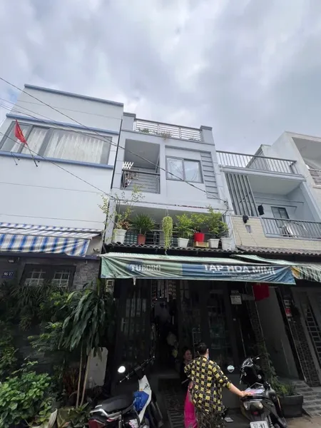 💥 Nhà 2 mặt tiền Tên Lửa- ngay Aoen Bình Tân 💥