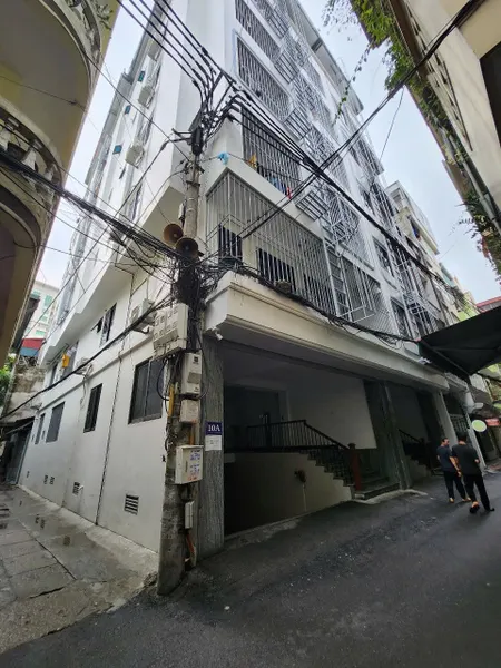 BÁN TÒA NHÀ CCMN ĐƯỜNG NGUYỄN KHANG. 130M2 - 7 TẦNG. THANG MÁY. LÔ GÓC.