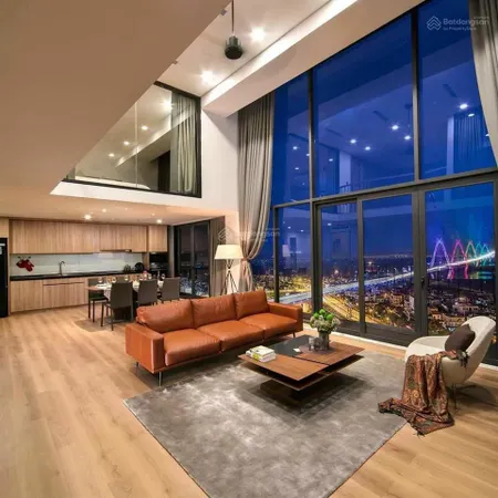 Bán 1pn chung cư pentstudio 699 lạc long quân, 58m2,76m2,90m2, full đồ view hồ tây giá 5tỷ6