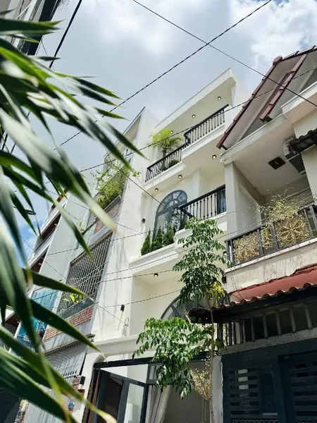 Bán nhà HOÀNG VĂN THÁI – KHU VIP QUÂN ĐỘI – 105M² – ngõ ô tô tránh, GARA Ô TÔ – 25 TỶ.Mặt tiền 5m.Sổ vuông như tờ giấy A4.