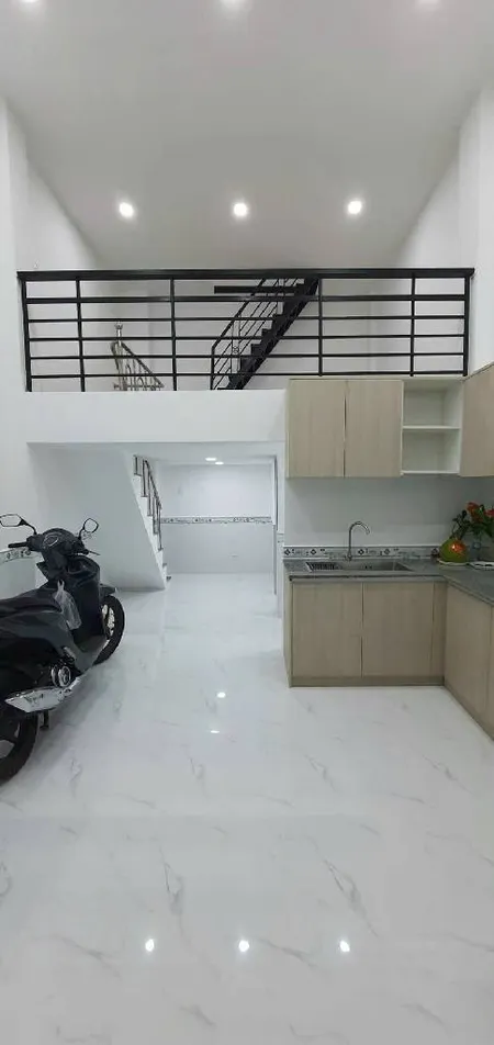 BÁN NHÀ HẺM BA GÁC 28 LƯƠNG VĂN CAN, P.15, QUẬN 8, 32M2