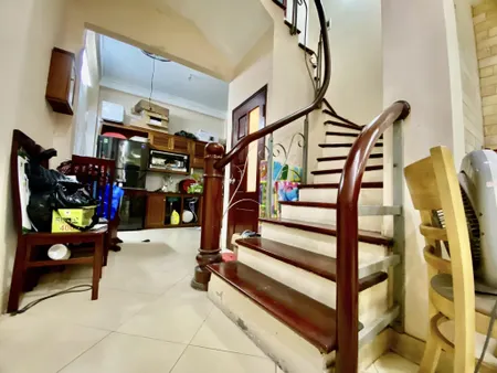 Bán nhà Đào Tấn 40m 4 tầng mặt tiền 5m giá chào 8.5ty