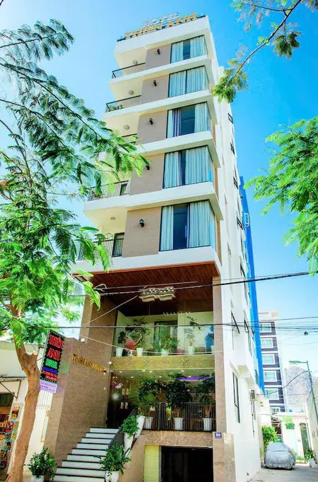 Bán khách sạn 7 tầng, đường Nguyễn Biểu