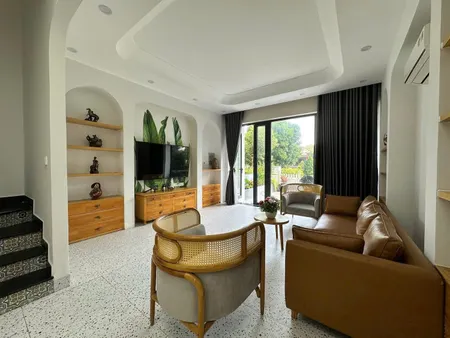 BÁN NHÀ KHU ĐÔ THỊ MỸ GIA GÓI 8 GIÁ 10 TỶ 500 ĐỐI DIỆN HỒ VÀ CÔNG VIÊN