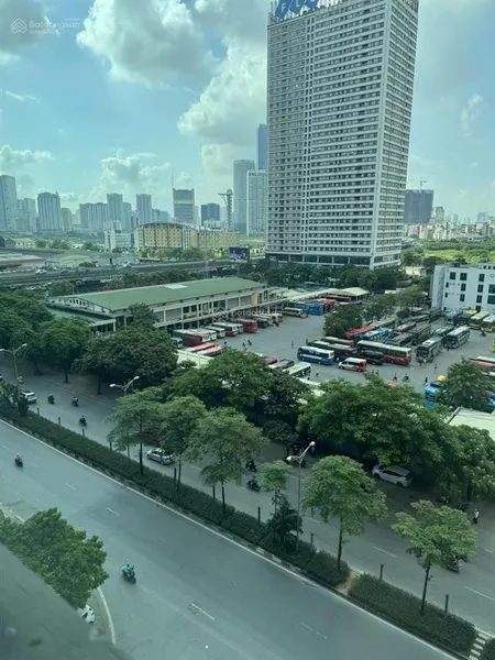 Cực hiếm mỹ đình plaza 2 bán căn góc 3n2vs ban công đông nam full nội thất 0981 697 ***
