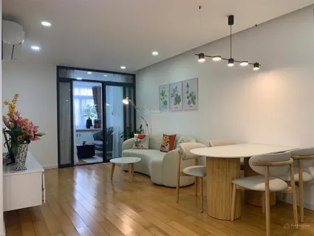 Cần bán căn góc sky garden, pmh, q7 nhà đẹp, mới, giá rẻ nhất thị trường. 0917 300 *** em hằng
