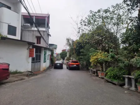 Bán 304m đất thổ cư bồ sơn khu ba huyện. Đường ô tô. Cách 300m ra tới công viên hồ điều hoà và bệnh viện đa khoa tỉnh. Phường võ cường bắc ninh