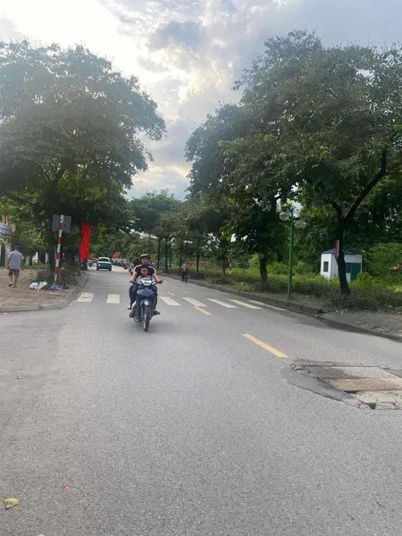 💎 Chỉ 55 tỷ sở hữu nhà mặt phố Kim Giang – Mặt phố kinh doanh, nhà mới, thang máy, dòng tiền khủng