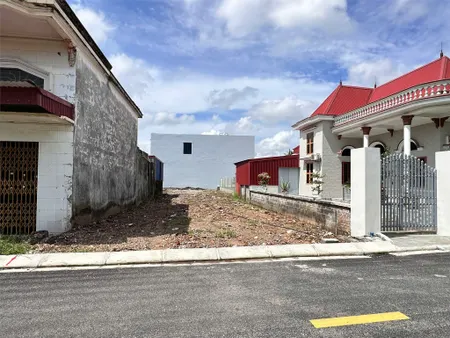 Lô đất hiếm trung tâm Tân Phong giá chỉ 2,5x tỷ – đường nhựa ô tô tránh – ZALO 0567 222 555