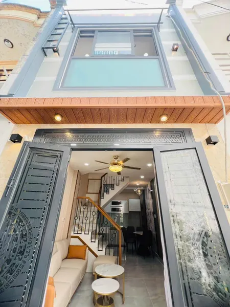CỰC SỐC! BÁN NHÀ GIÁ NGỘP Ở NGUYỄN VĂN ĐẬU, P7, BÌNH THẠNH DT 52M2 GIÁ CHỈ 3TỶ550TR. SHR