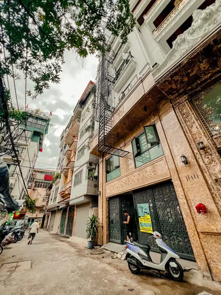 BÁN TÒA NHÀ CCMN MẶT NGÕ 29 ĐƯỜNG KHƯƠNG HẠ. 180M2 - 7 TẦNG. THANG MÁY. 34 PHÒNG.