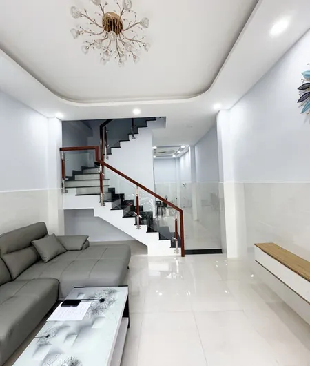 Nhà đường Bành Văn Trân, Tân Sơn Nhất, 4.1x10m, 42m2, chỉ 6.x tỷ TL