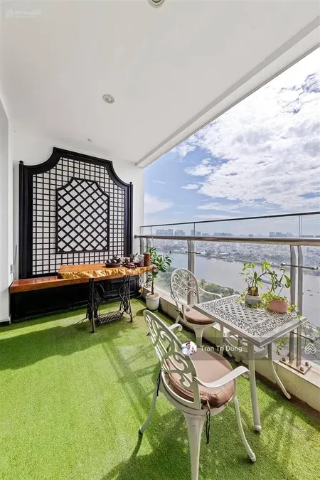 Bán căn hộ chung cư vinhomes central park, 18 tỷ, 151m2, 4pn, 3wc, hot