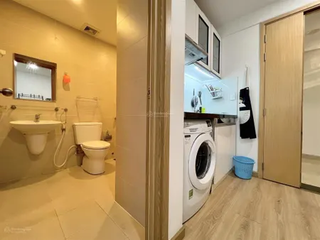 Bán gấp căn hộ q10 dt 31m2 hiện tại sẵn hđ thuê 11tr nhà full nội thất bao sang tên 0901 430 ***