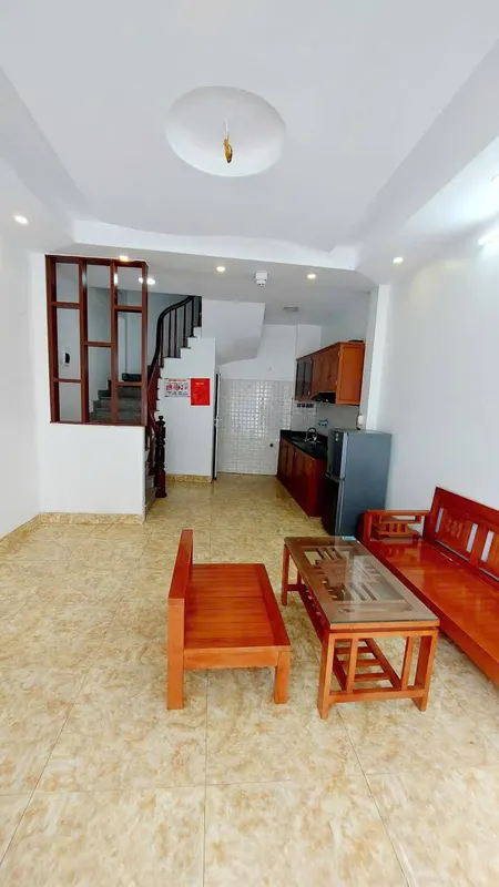 Cho thuê nhà Xuân Đỉnh – 32m² x 5 tầng, 3PN, 3WC, 13 triệu/tháng