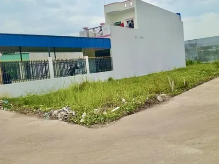 Bán đất 140.8m² ngang 4m giá 1.3 tỷ Xã Long Cang
