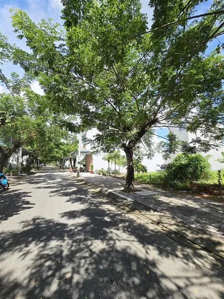 Lô đất xây ở kdc đường dt835b, phước lý, cần giuộc giá 984 triệu, diện tích 90m2. 0795 014 ***