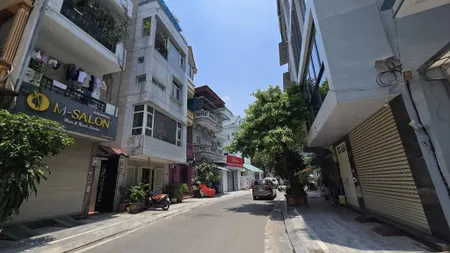 BÁN BIỆT THỰ TÂY HỒ. 750M2 XÂY 4 TẦNG. MT 17M. VỊ TRÍ ĐẮC ĐỊA.