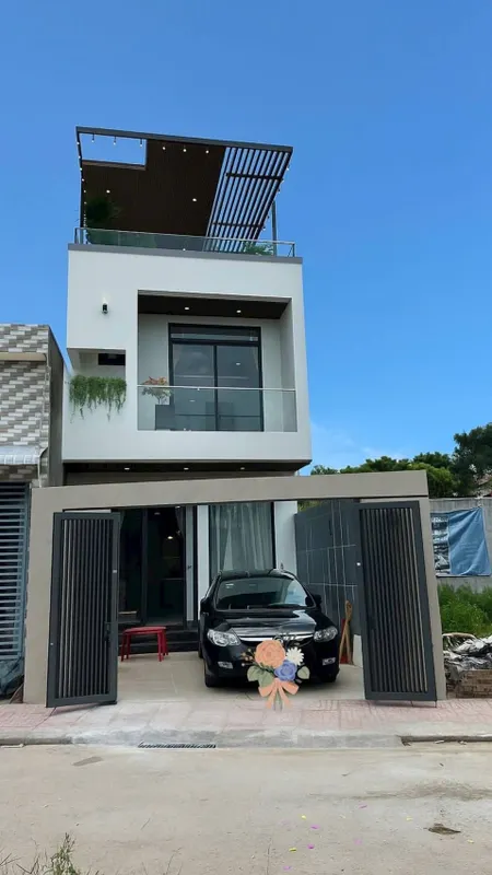 Bán nhà cách Trần Văn Hiển 30m đường Ô Tô