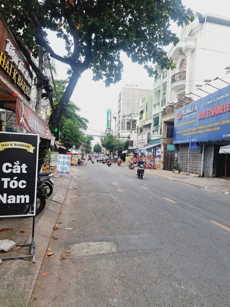 Bán Nhà Mặt tiền Nguyễn Súy - gần Chợ Tân Hương, 5x23m, hậu 10,6m,  4 Tầng, 22,9 tỷ.