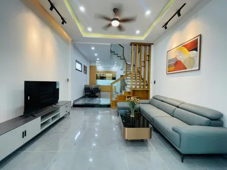 📌📌📌LÀM VIỆC TRỰC TIẾP GIÁ TỐT !!! Bán căn nhà 4 tầng kiệt Hoàng Hoa Thám ,