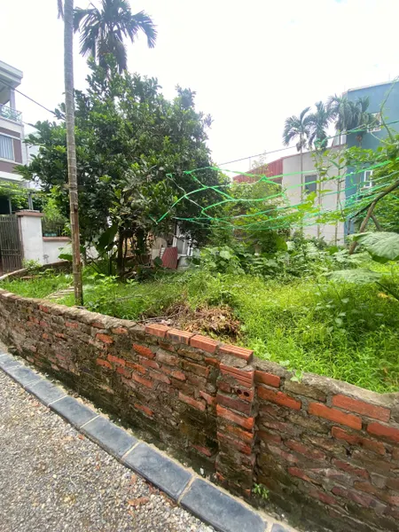 Chính chủ gửi bán 90.6m2 lô góc xóm Ngoài - Uy Nỗ - Đông Anh. ô tô vào