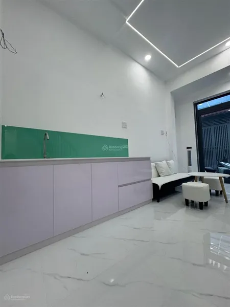 Tân phú hẻm ba gác thông cách xe hơi 50m