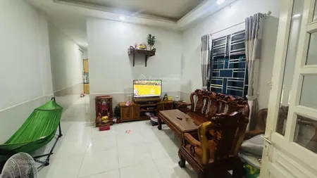 Bán gấp nhà cấp 4 đường nguyễn thị thừa, quận 12, diện tích 4,5 x 12, giá 2,25 tỷ