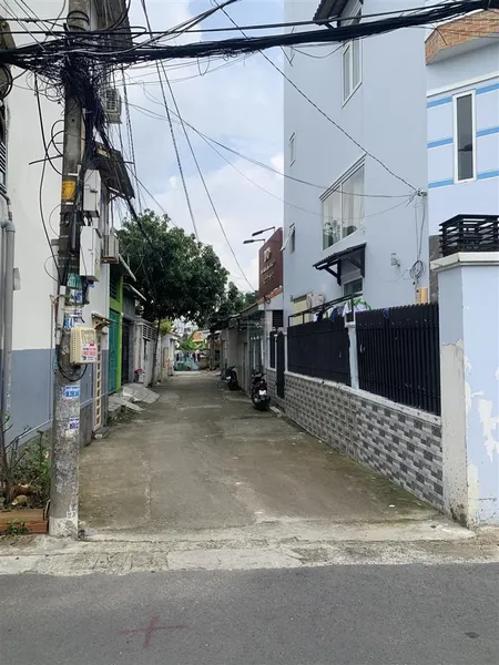 Bán nhà 4 tầng góc 2 mặt tiền chỉ cách phú mỹ hưng 15 phút. chỉ nhỉnh 6tỷ.