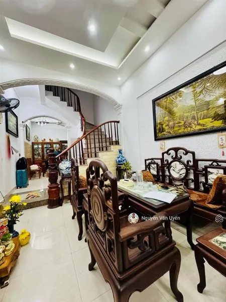 Bán nhà phố đội cấn 47 m2 x 4 tầng x 9,4 tỷ, thoáng trước sau, chỉ 30 m ra ô tô, không qh