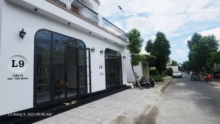 Bán cặp nhà phố hiện đại khu tái định cư vĩnh quang mới hoàn toàn full nội thất, giá chỉ 3.1 tỷ