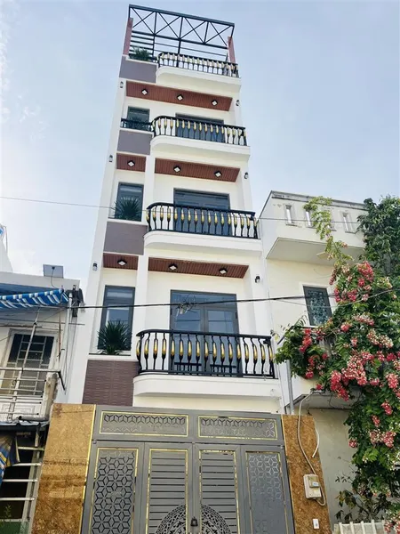 Nhà bán đường hương lộ 2, ngã tư bốn xã, 4x15m, 5 tầng, đường 8m, full nội thất