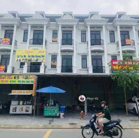 Bán nhà mặt tiền nguyễn thị khắp, dĩ an, 6tỷ999, 80m2, 4pn, 4wc, 0909 290 ***
